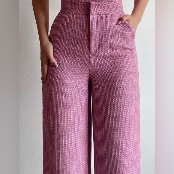 🅽🅴🆆 𝐒𝐡𝐨𝐰𝐩𝐨. Adelaide Wide Leg Soft Tweed pant in pink, size 10 - Picture 3 of 11